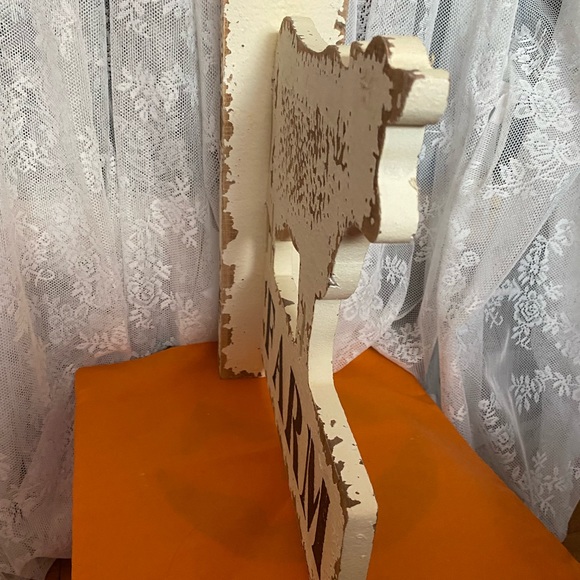 Country farm sign. - Picture 6 of 7